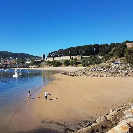 Vivienda En El Casco Historico De * Baiona