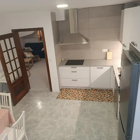 Vivienda En El Casco Historico De *